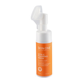 فوم شوینده صورت مدل Vit C مناسب انواع پوست حجم 150 میلی لیتر اسکین وان